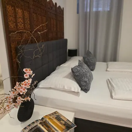 Apartman Old Town 7 *