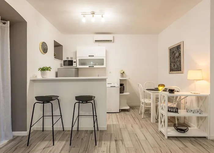 Old Town 7 Apartment *